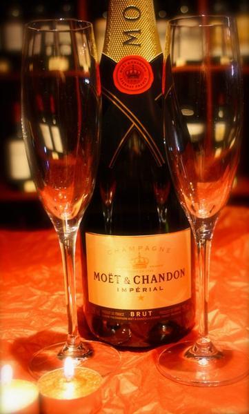 Foto Champagne moët chandon impérial + 2 copas stölzle