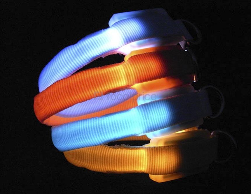 Foto Color único correas de nylon y fibra óptica Resalte 3-Mode LED intermitente collar del animal doméstico de la Pequeña Mascotas Perros XS foto 627429