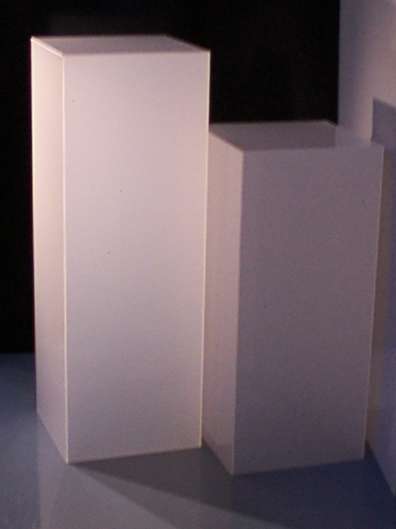 Foto Cubo columna de metacrilato blanco opal foto 124326
