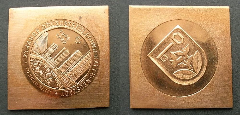Foto Ddr Medaille Klippe Halle 1989