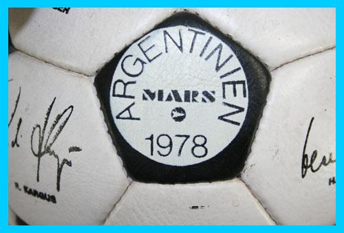 Foto Deutschland Spiel-Ball DFB Signiert WM 1978 Argentinien foto 667146