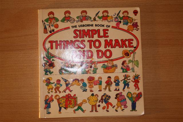 Foto El libro de Usborne de las cosas sencillas de crear y hacer