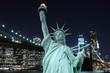 Foto FotoMural Brooklyn Bridge and The Statue of Liberty at Night foto 165971