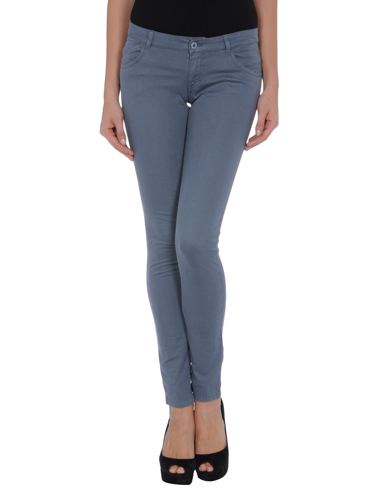Foto gold case pantalones
 foto 495771