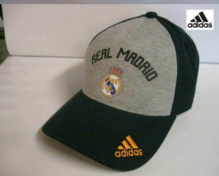 Foto Gorra del Real Madrid Adidas 2013-14 High Vip foto 654504