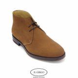 Foto Il Gergo zapatos - botas de los hombres de color marrón oscuro hecho con gamuza con ribetes de goma foto 926893