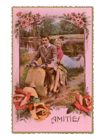 Foto Lámina giclée Amities, French Couple on Scooter, 61x46 in. foto 559187