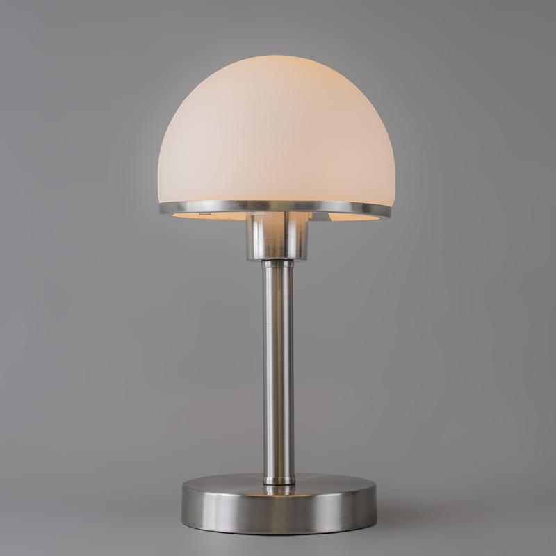 Foto Lámpara de mesa Bauhaus Táctil en acero foto 728557