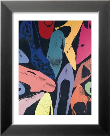 Foto Lamina Framed Art Print Zapatos de polvo de diamante, 1980-1 (lila, azul, verde) de Andy Warhol, 42x34 in. foto 555368