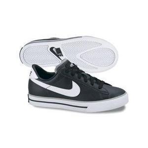 Foto Llevate a casa las zapatillas de tenis negras Sweet Classic (GS/PS) de Nike foto 180378