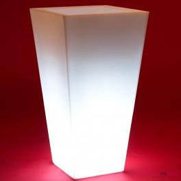 Foto Macetero light cono cuadrado alto. vondom