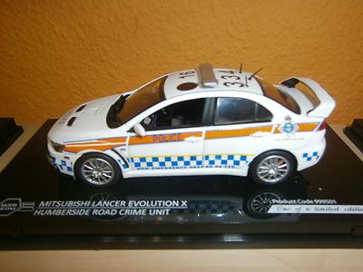 Foto Mitsubishi Lancer Evo X , Policia Humberside , Icon Models / Sun Star ,1/43 foto 576799