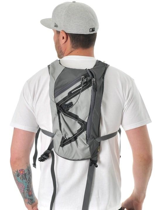 Foto Mochila Hidratación Fox Low Pro 2013 Gris foto 415468