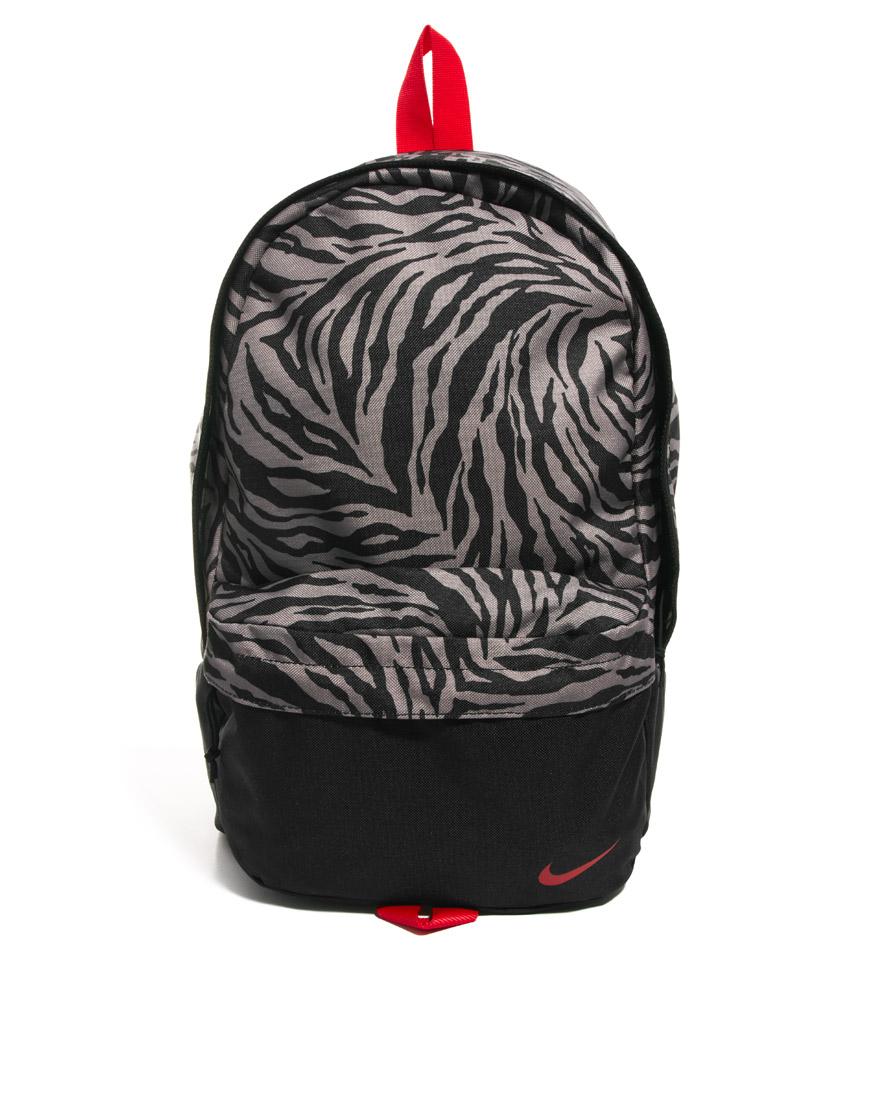 Foto Mochila Piedmont de Nike Gris foto 832675