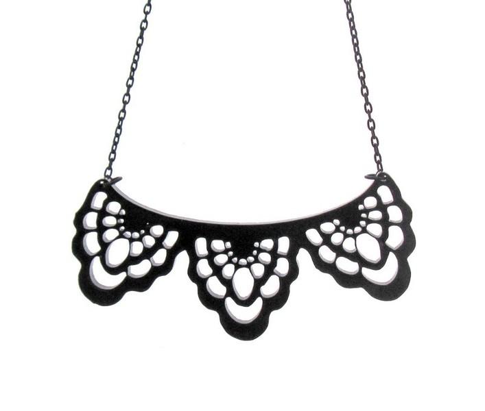 Foto moonlight lady - collar de encaje exclusivo foto 249960