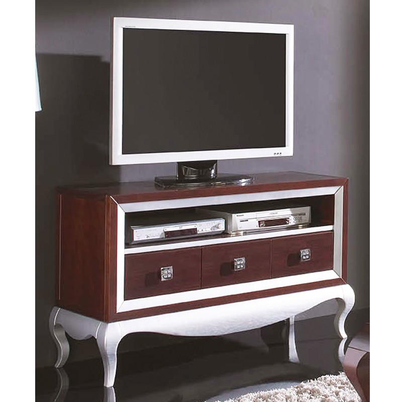 Foto Mueble de madera para TV con 3 cajones.