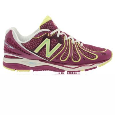 Foto New Balance Lady W890v3 Running Shoes (B Width) foto 751149