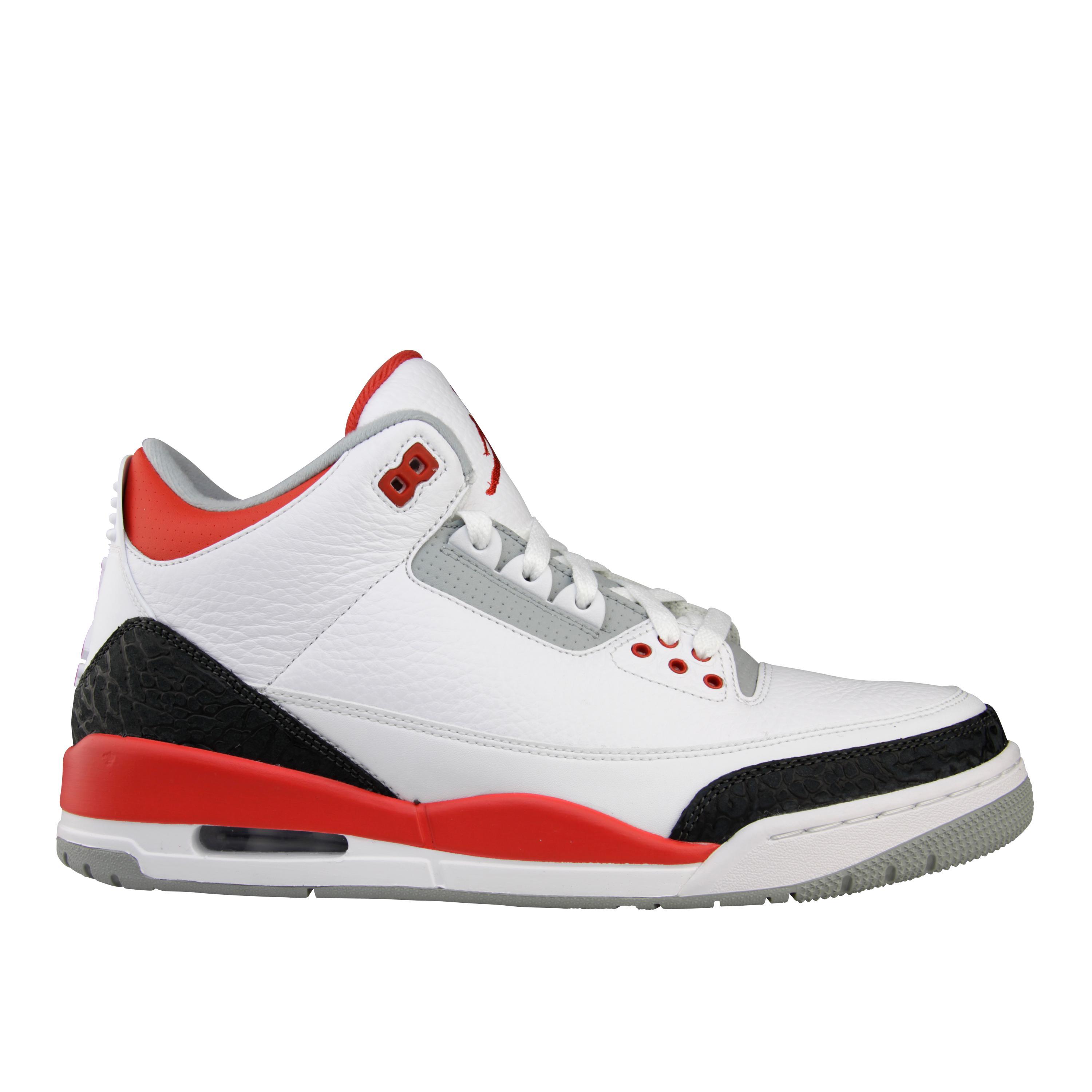 Foto Nike Air Jordan 3 Retro foto 670549