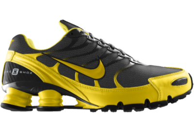 Foto Nike Shox Turbo VI iD Boys' Running Shoe - Amarillo - 5Y foto 720990