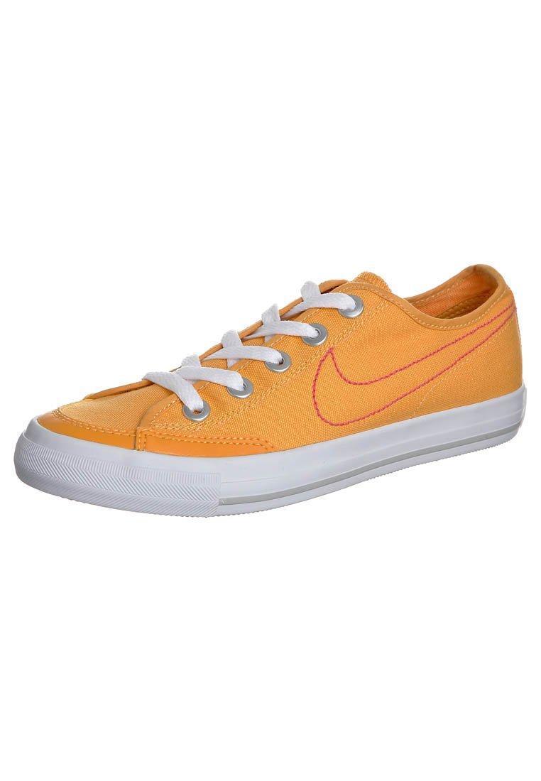 Foto Nike Sportswear Go Zapatillas Naranja 36,5 foto 233753