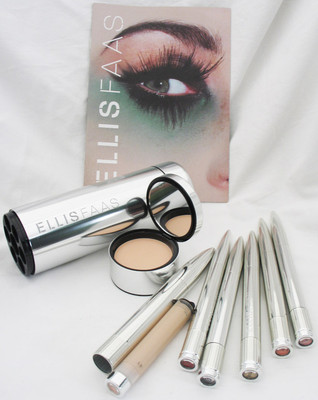 Foto Pack Ellis Faas  Maquillaje. Make Up Completo Vale 240€ Nuevo/mira Fotos foto 524516