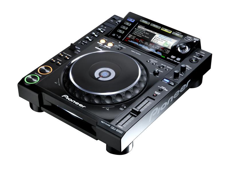 Foto Pioneer CDJ-2000 Multiformat Single DJ CD-Player foto 25960
