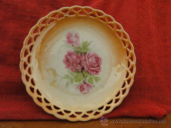 Foto precioso plato de porcelana, sin marca, años 1900 diametro 17 foto 68993