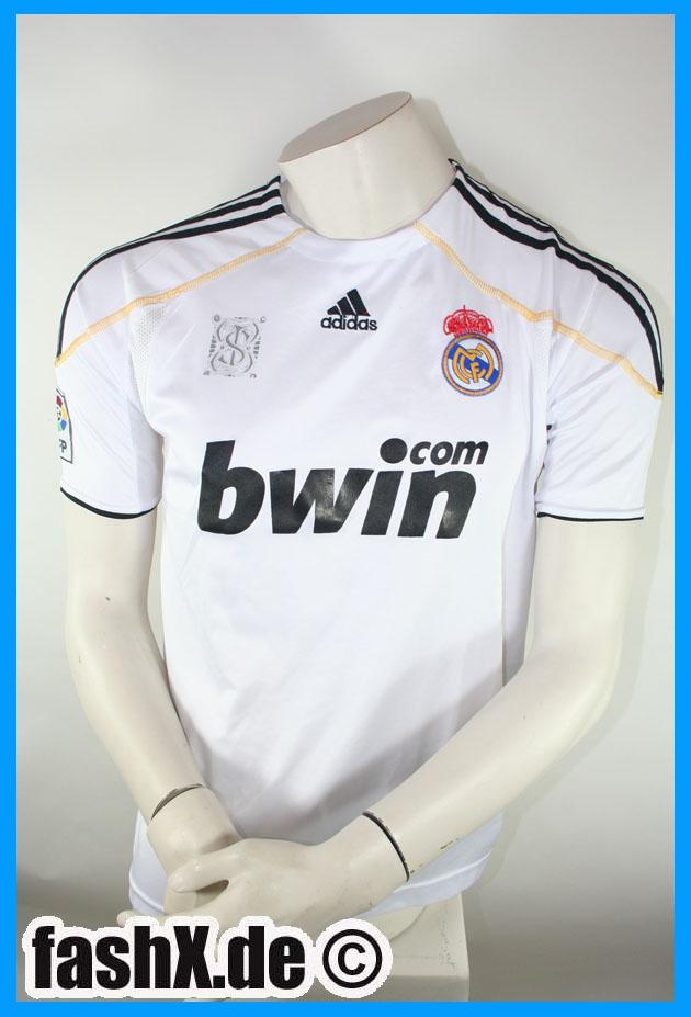 Foto Real Madrid camiseta bwin.com 9 Christiano Ronaldo Adidas talla L foto 426789
