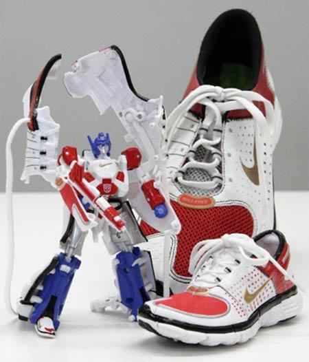 Foto Transformers Zapatilla Nike Robot foto 611836