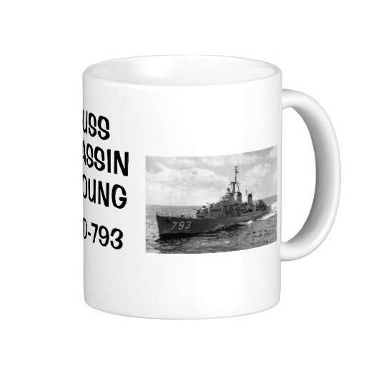 Foto Uss Cassin Dd-793 Joven Taza foto 622630