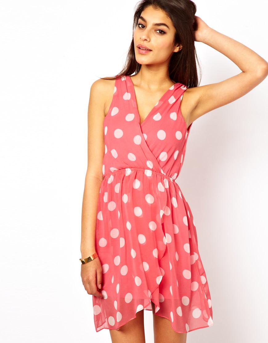 Foto Vestido de chifón cruzado en la parte delantera y con estampado de...