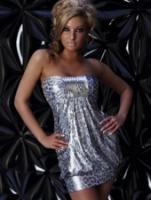 Foto Vestido de palabra de honor plata