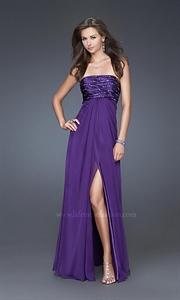 Foto Vestidos Púrpura, Vestidos Para Fiestas, Vestidos De Noche 2011 foto 193704