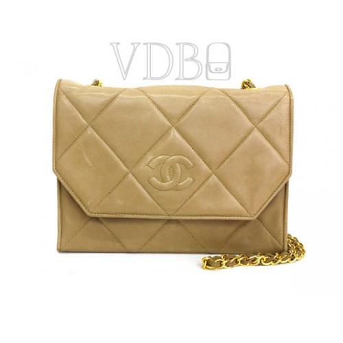 Foto Wide Stitched Beige Chanel Quilted Flap Bag foto 213345