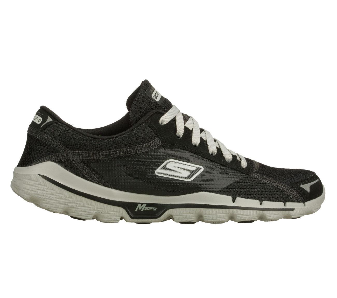 Foto Zapatillas para correr Skechers - Go Run 2 - UK 11.5 Black/Grey foto 407175