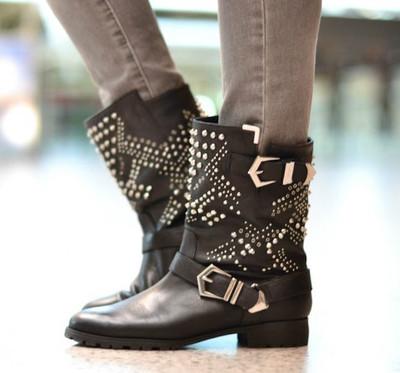 Foto Zara Season A/w 12/13. Studded Biker Ankle Boots Shoes. Leather. All Sizes. foto 10345